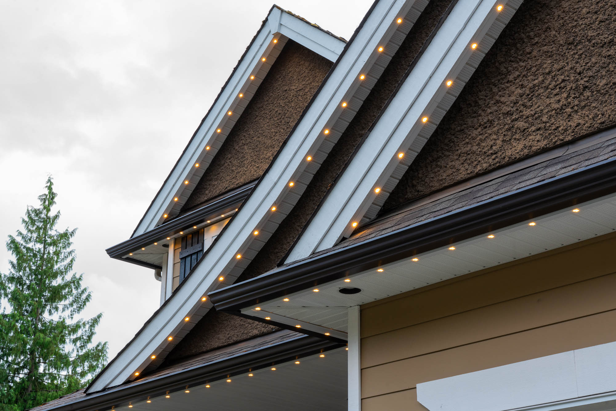 Permanent Lighting lighting by Festilight