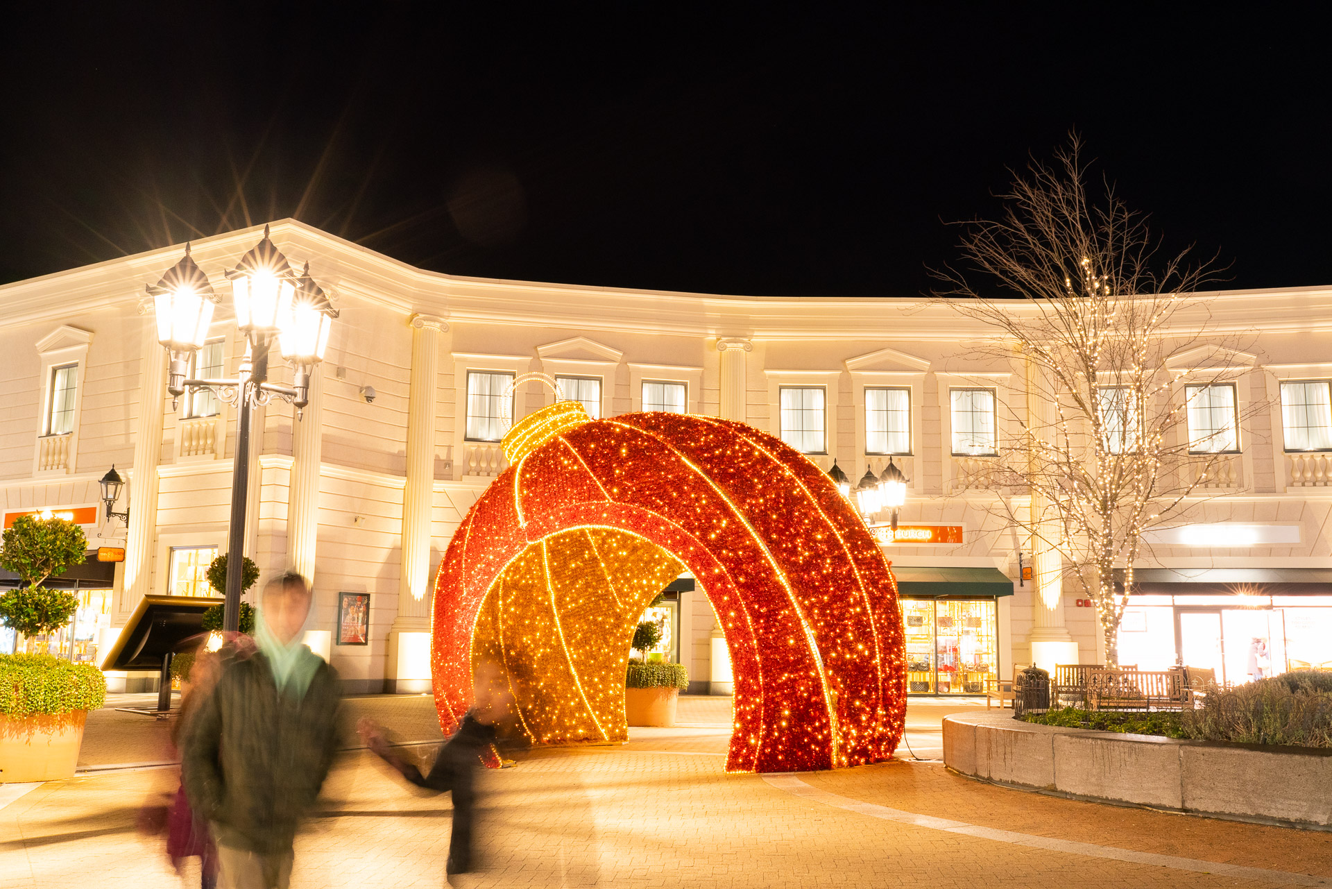 Commercial lighting by Festilight
